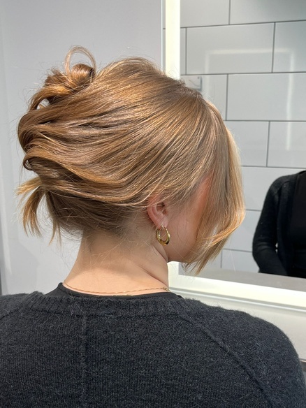 Piece of Hair Iso Omena