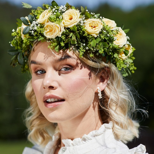 Slik binder du blomsterkrans
