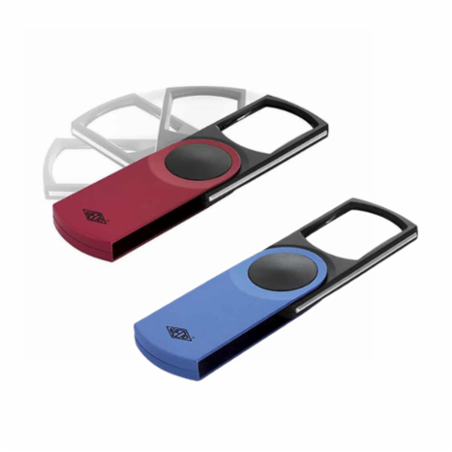 Suurennuslasi valolla